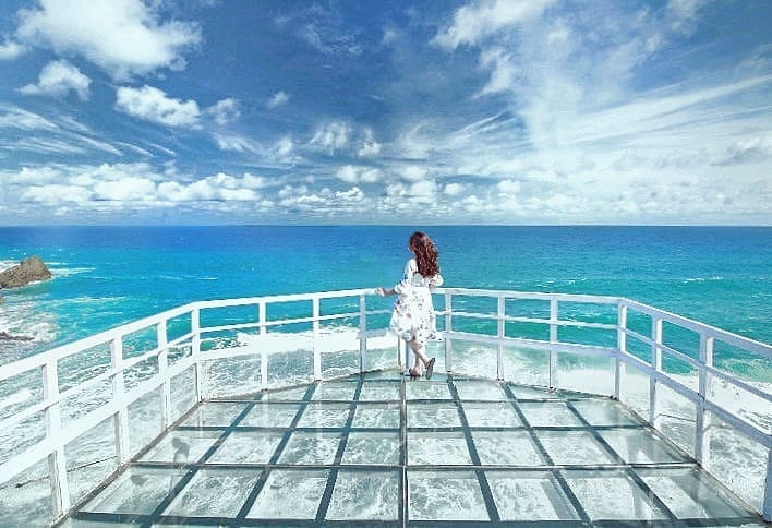Spot Foto Menarik Pantai Teras Kaca Spot Foto Menarik Pantai Teras Kaca